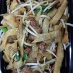 Best Beef Rice Noodle with Soy Sauce in Chicago, IL