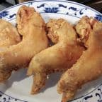 Best Chicken Wing (4) in Chicago, IL